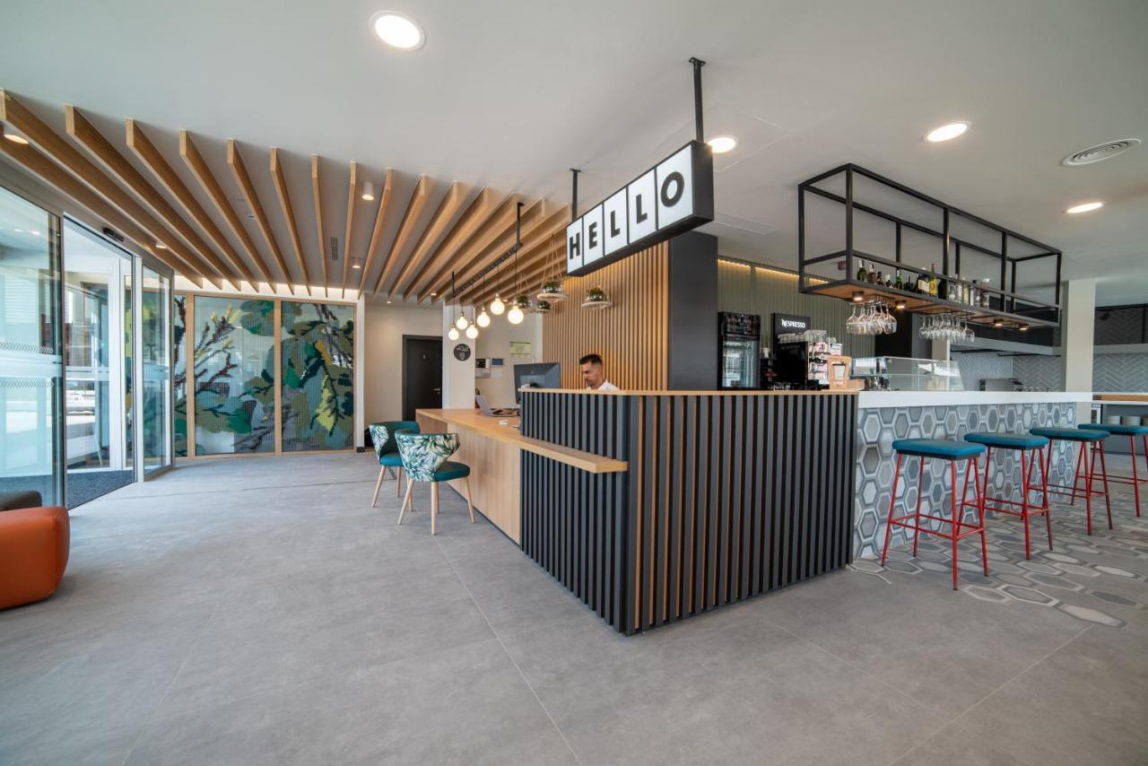 Ibis Styles Santander Hotel Exterior foto