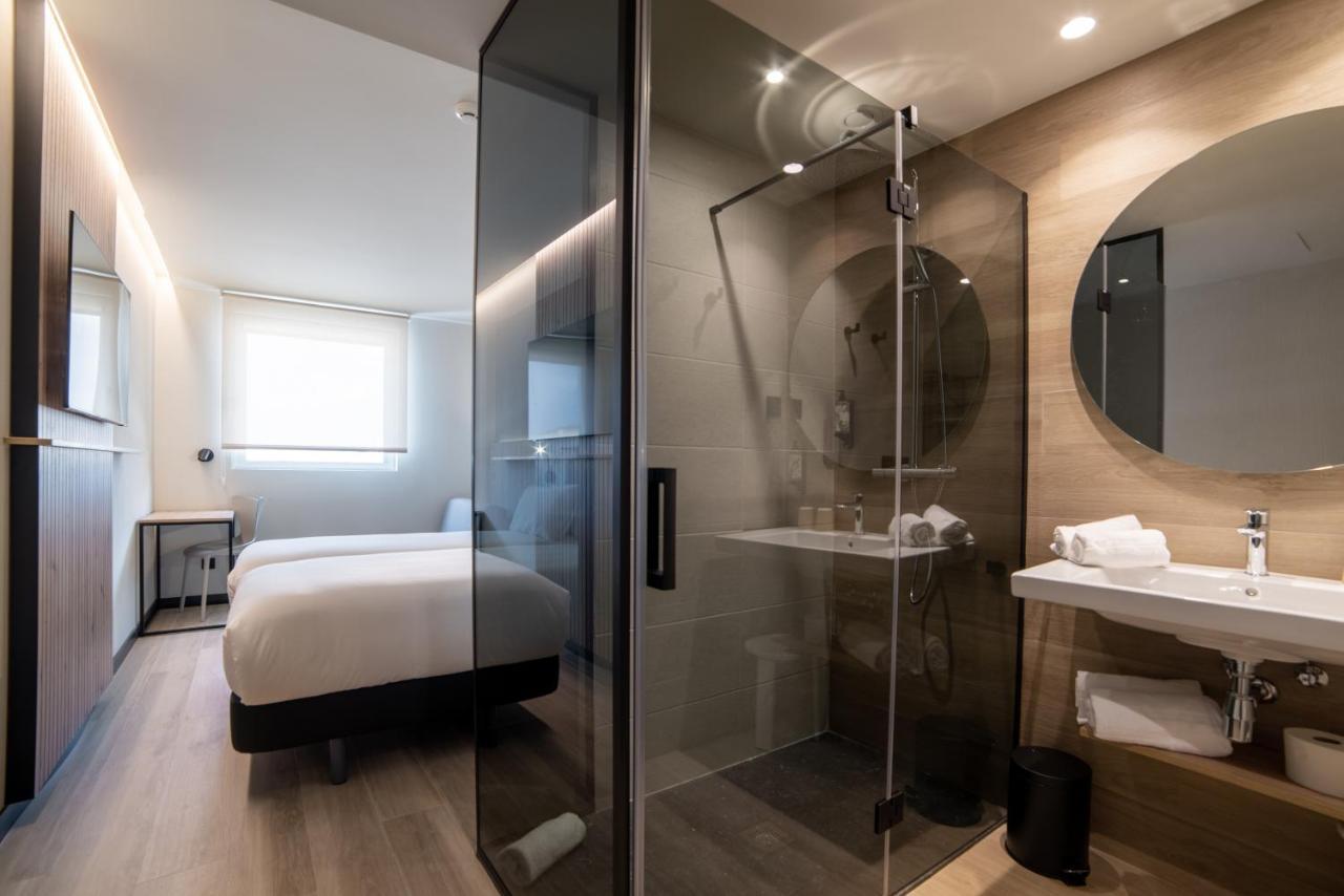Ibis Styles Santander Hotel Exterior foto